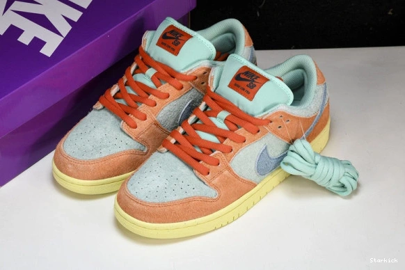 Rise Orange  Emerald Low Dunk DV5429-800  SB Nike 1227